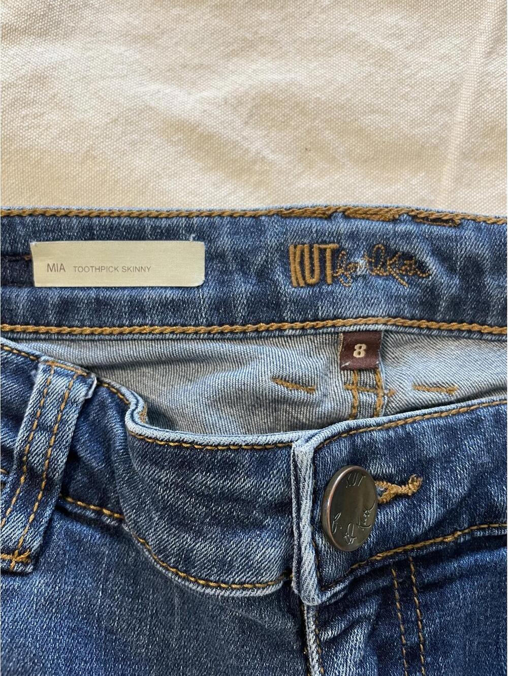 Kut From the Kloth Size 8 Mia Toothpick skinny jeans